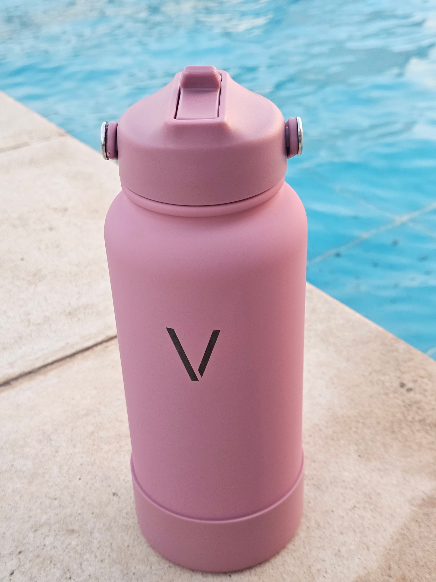 Termo Deportivo Vitality 1L – Con Base de Silicona Protectora